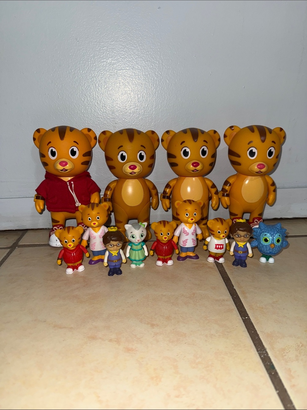 PBS Kids Daniel Tiger Toy Figures Lot Bundle